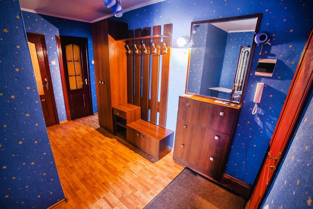 2-Bedroom On Mykolaychuka Street Vinnytsja Buitenkant foto
