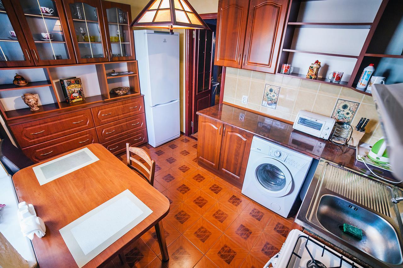 2-Bedroom On Mykolaychuka Street Vinnytsja Buitenkant foto